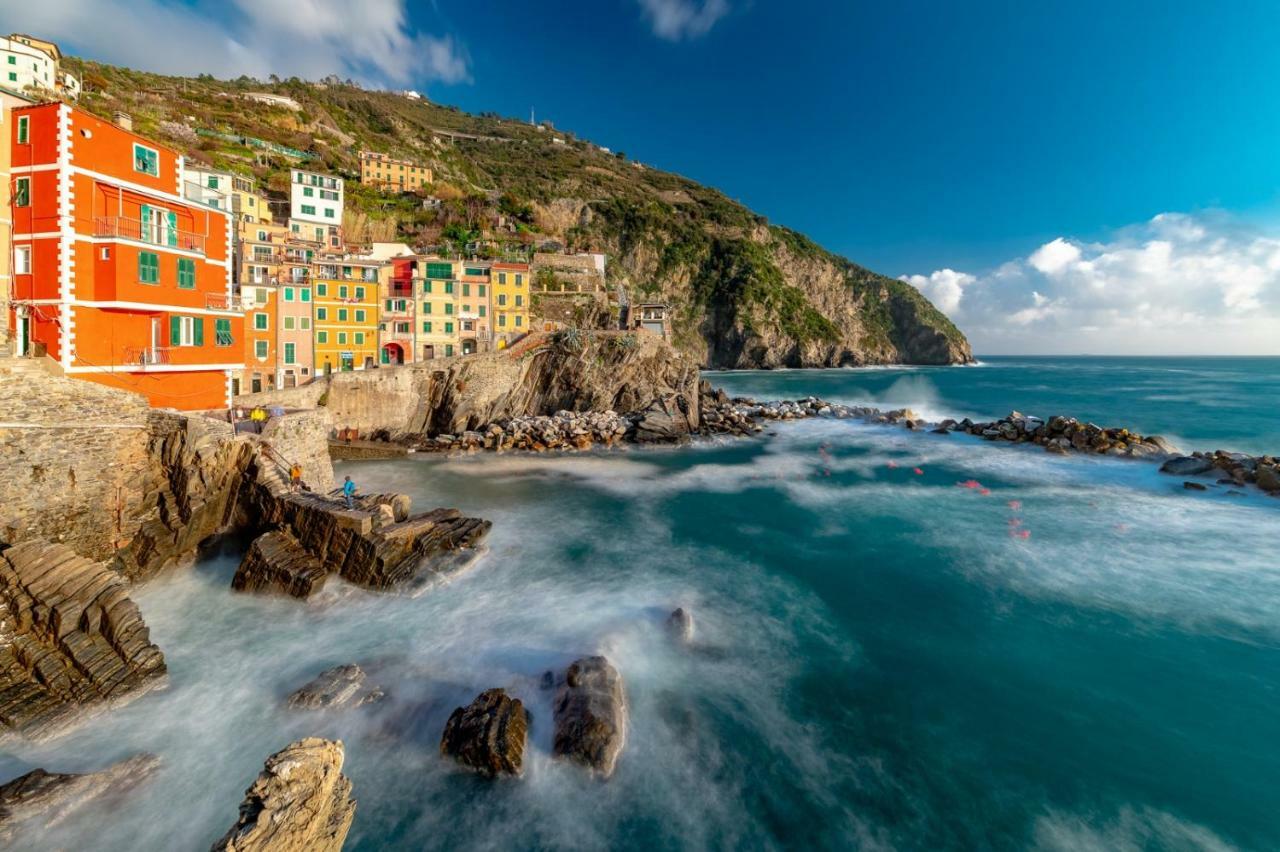 Il Giardino Di Riomaggiore Suite Екстериор снимка